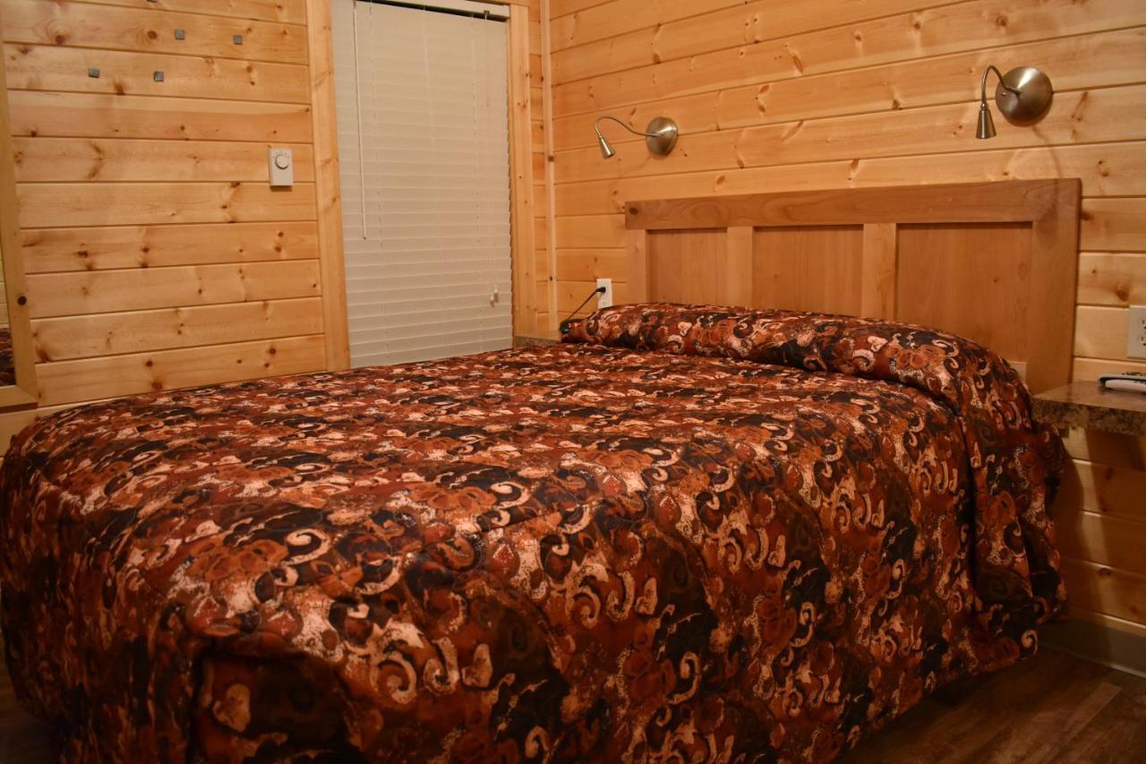 Tall Chief Camping Resort Cottage 1 Pleasant Hill Luaran gambar